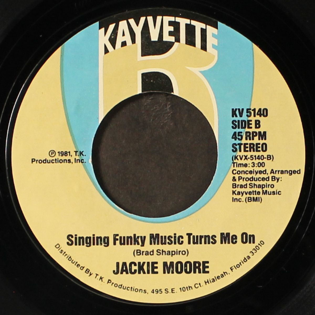 who's next, who's now / singing funky music turns me on by JACKIE MOORE