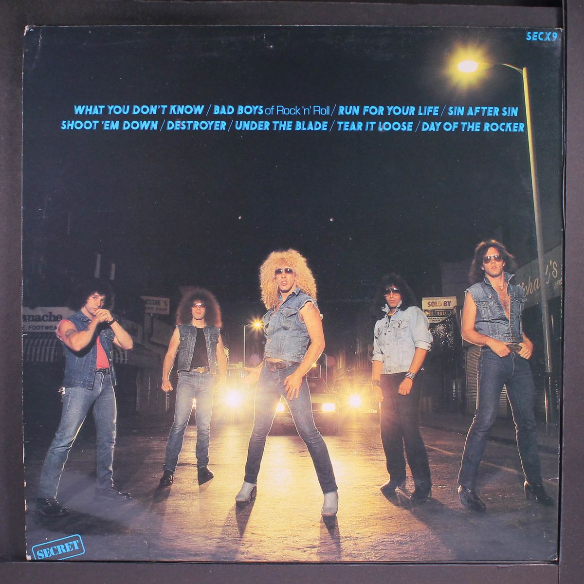 under the blade by TWISTED SISTER