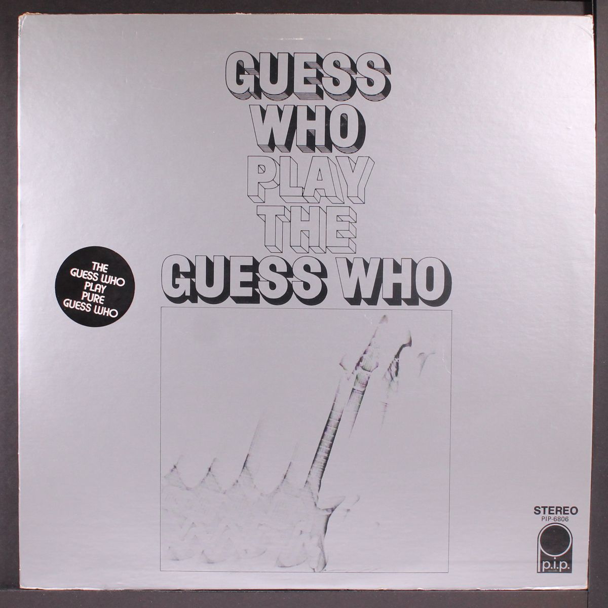 play the guess who by GUESS WHO