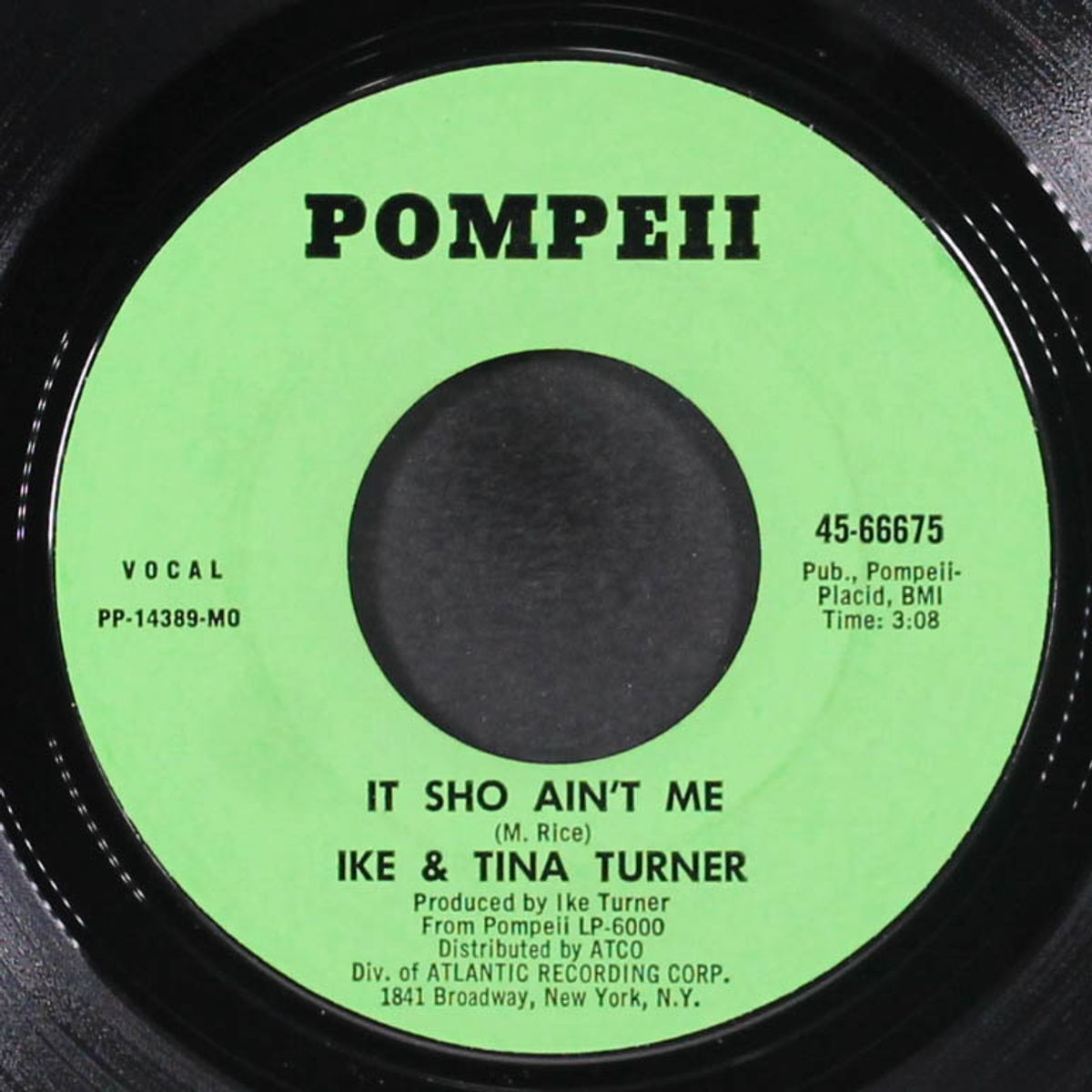 we need an understanding / it sho ain't me by IKE & TINA TURNER