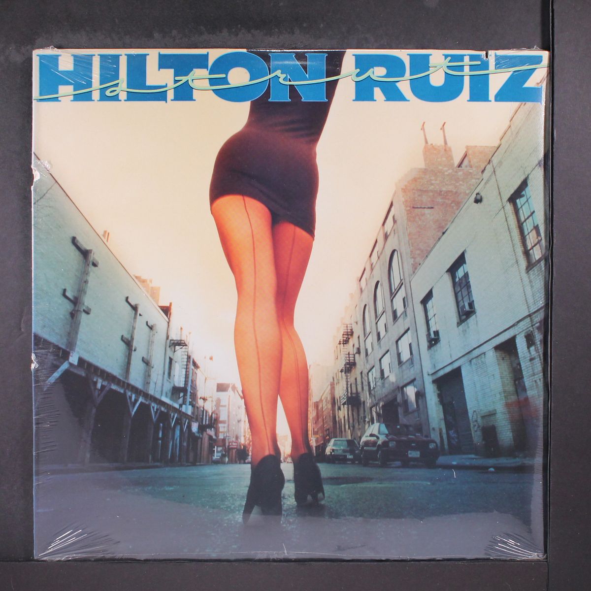 strut by HILTON RUIZ