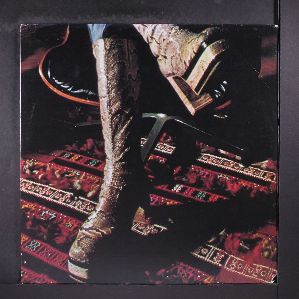 funky snakefoot by ALPHONZE MOUZON