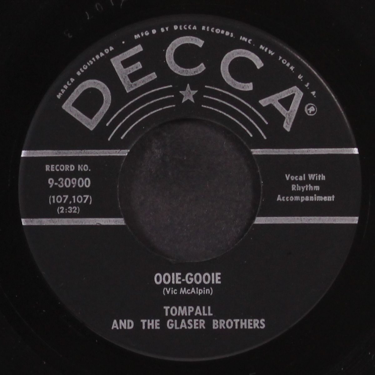 she loves the love i give her / ooie-gooie by TOMPALL & GLASER BROTHERS