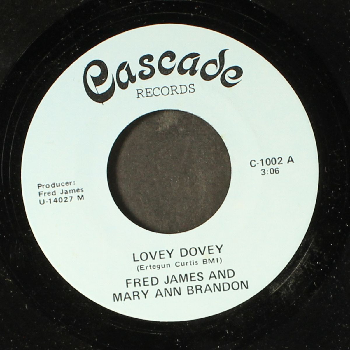 lovey dovey / mama he treats your daughter mean by FRED JAMES & MARY ANN BRANDON