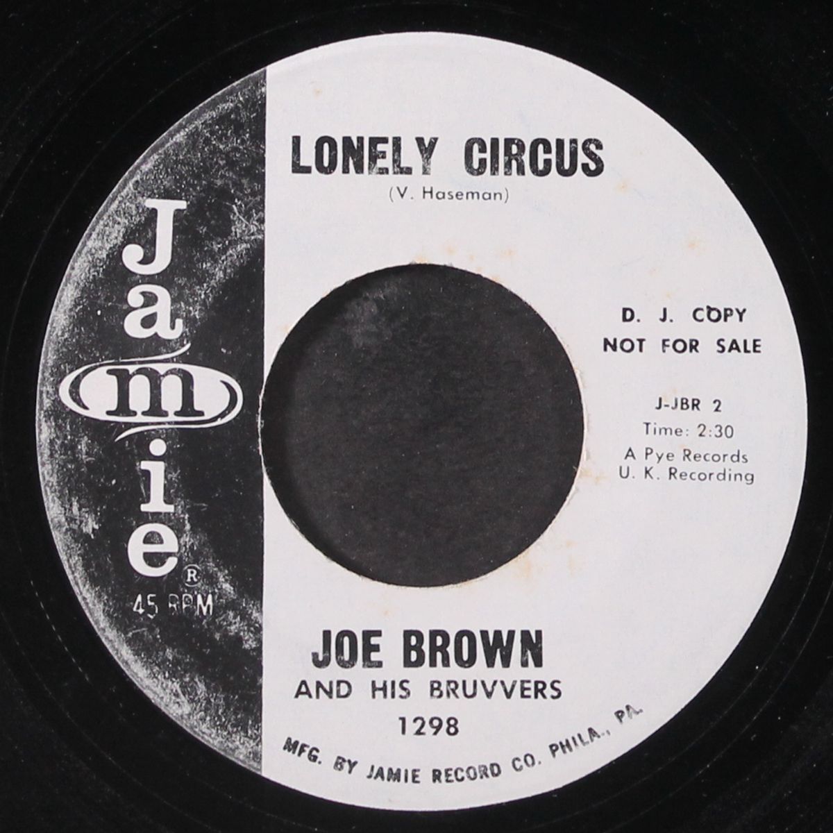 lonely circus by JOE BROWN & BRUVVERS