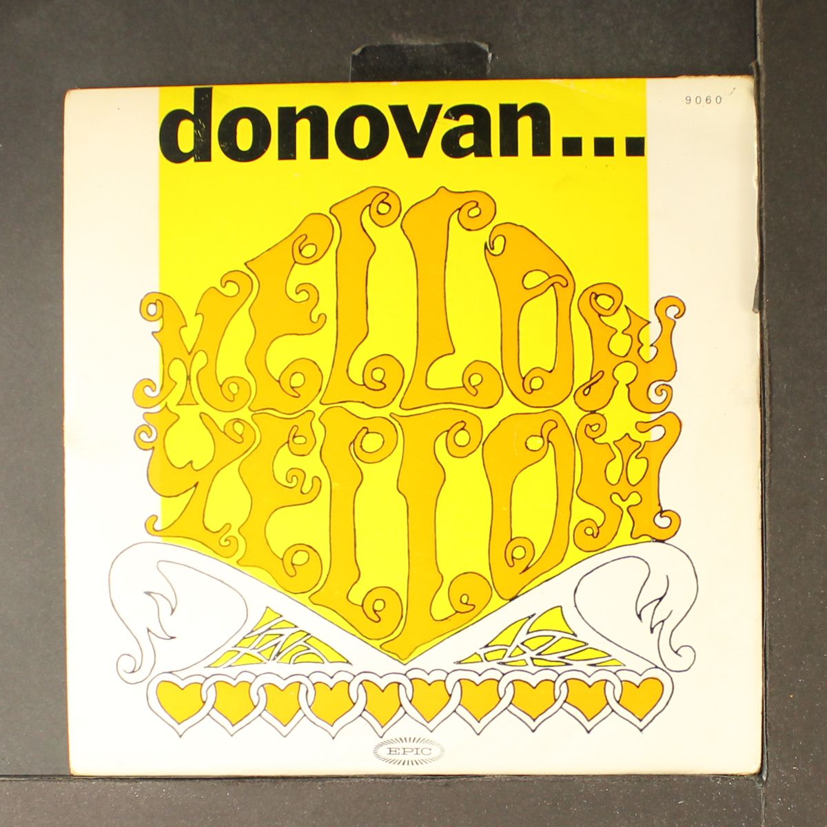 mellow yellow / +3 by DONOVAN