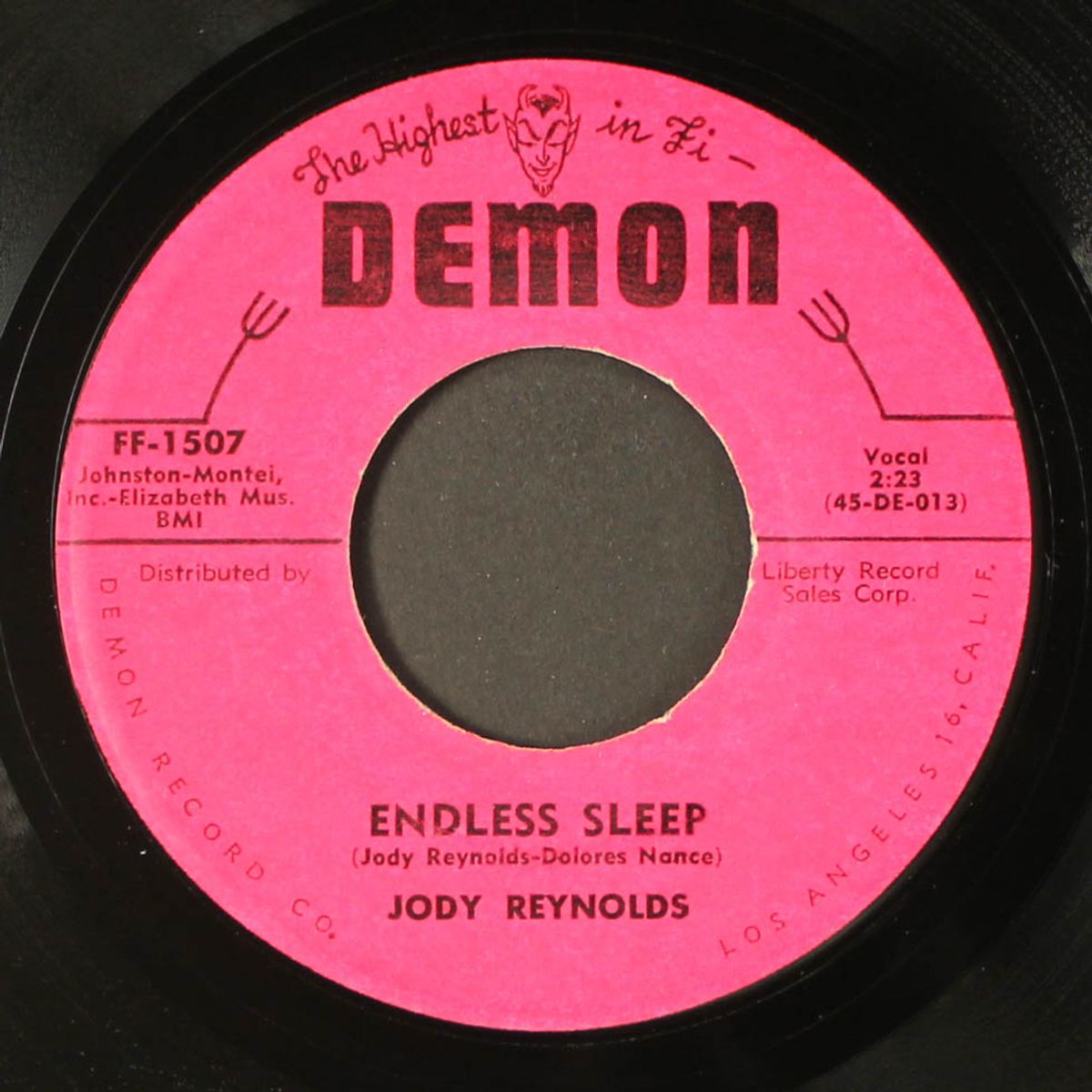 endless sleep / tight capris by JODY REYNOLDS