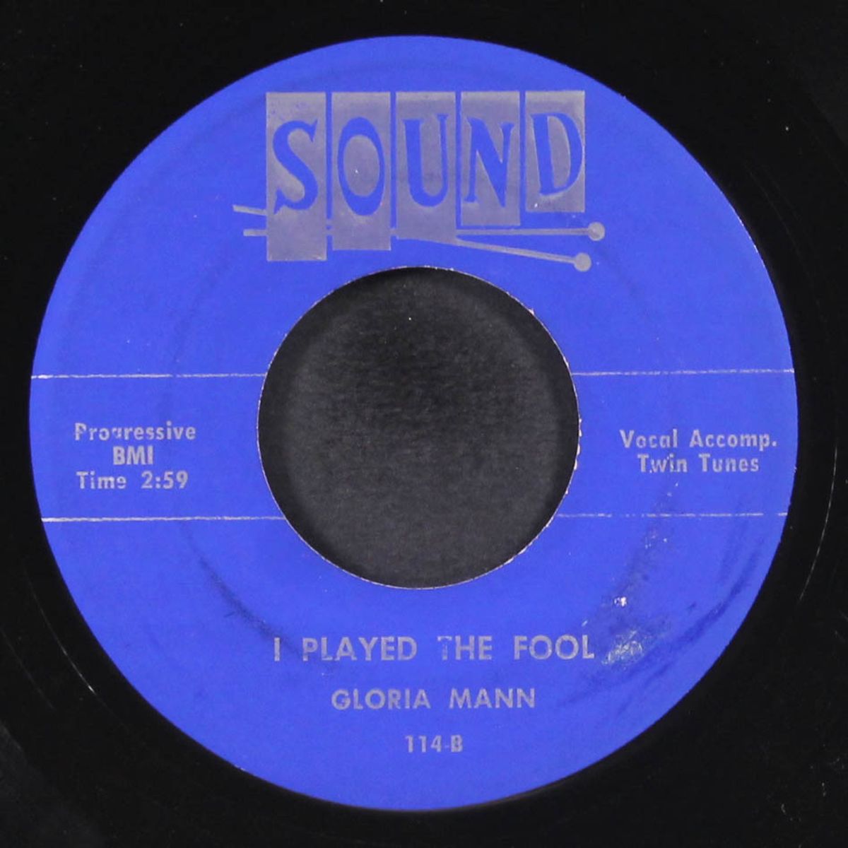 pretty eyes / i played the fool by GLORIA MANN