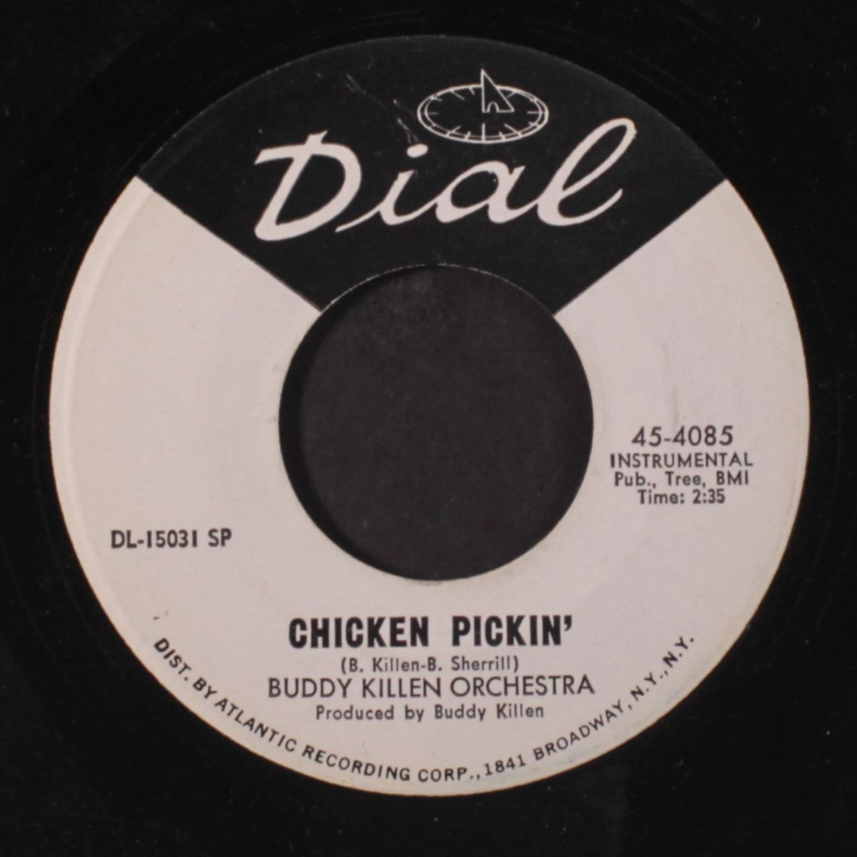 finger lickin' / chicken pickin' by BUDDY KILLEN