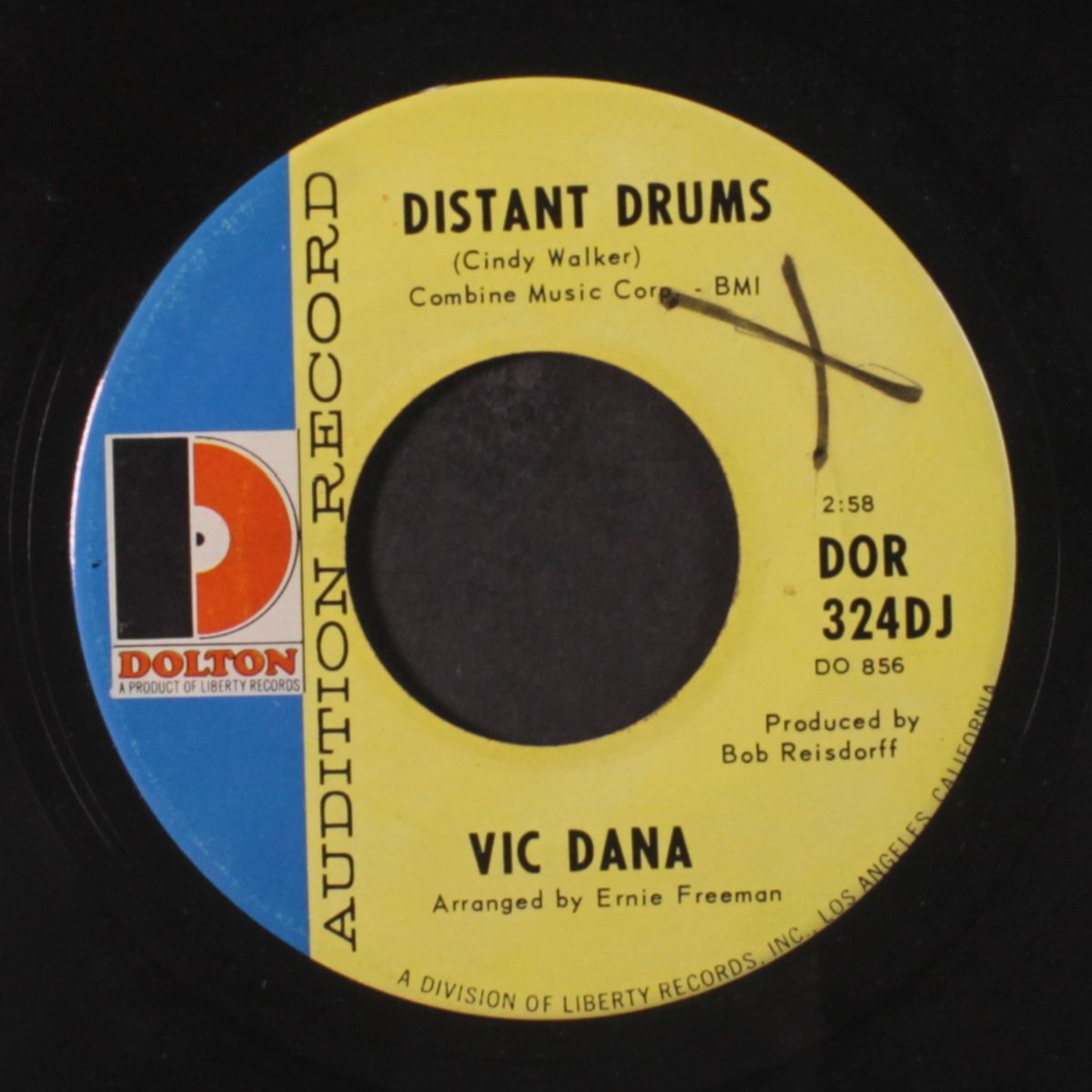 distant drums / same by VIC DANA