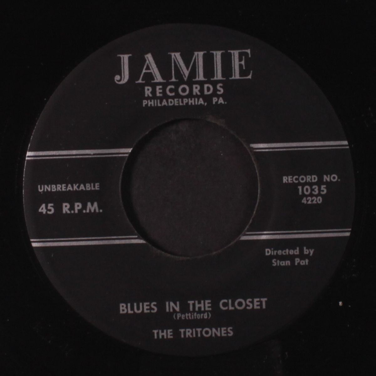 blues in the closet by TRITONES