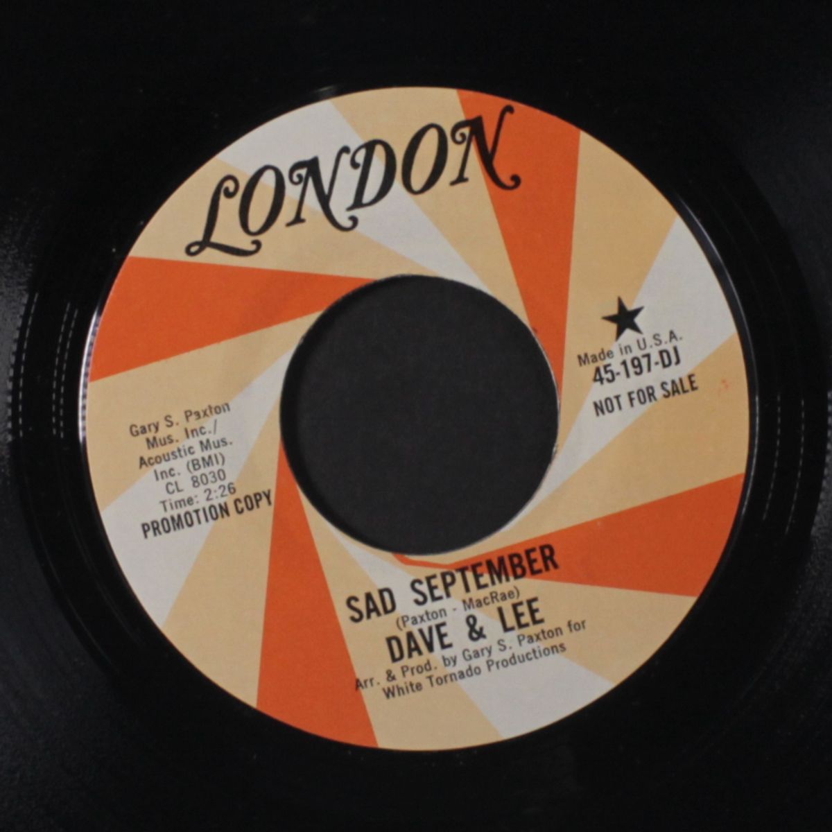 sad september / tryin' to be someone by DAVE & LEE