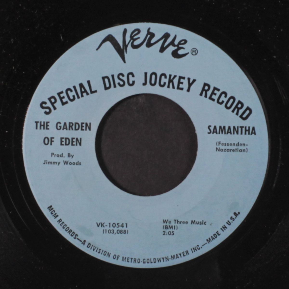 flower man / samantha by GARDEN OF EDEN