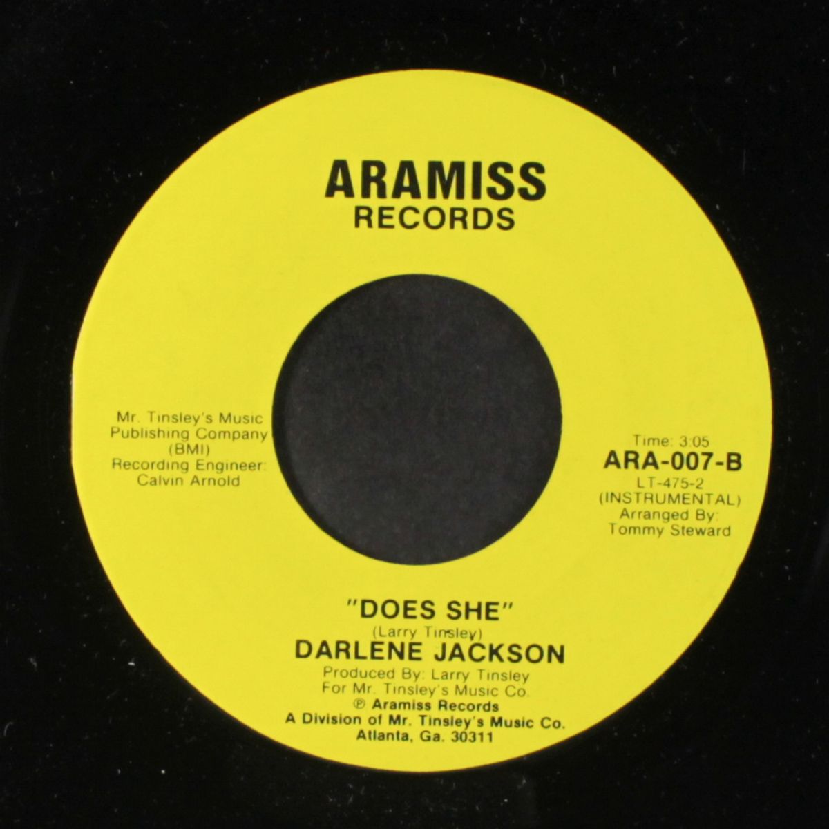 does she / short by DARLENE JACKSON