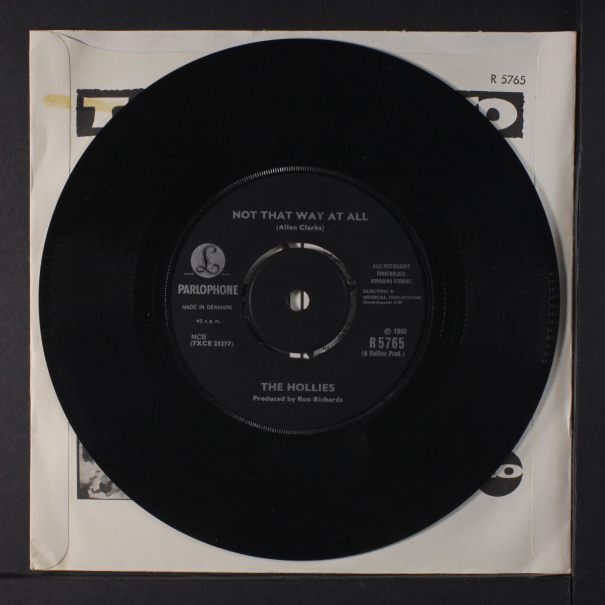 sorry suzanne / not that way at all by HOLLIES