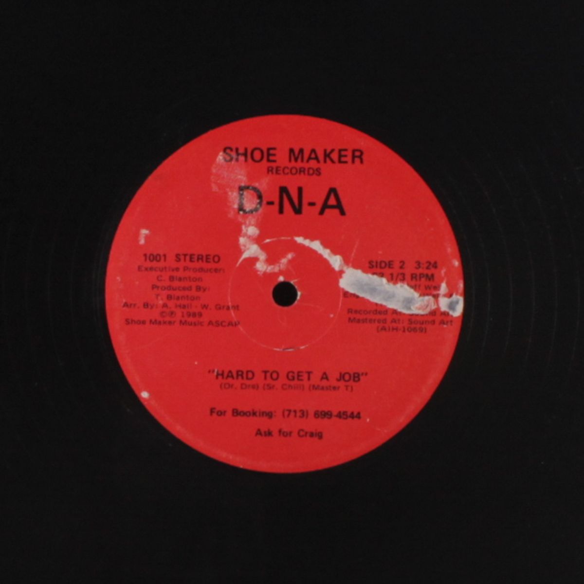 i can do that baby / hard to get a job by D-N-A