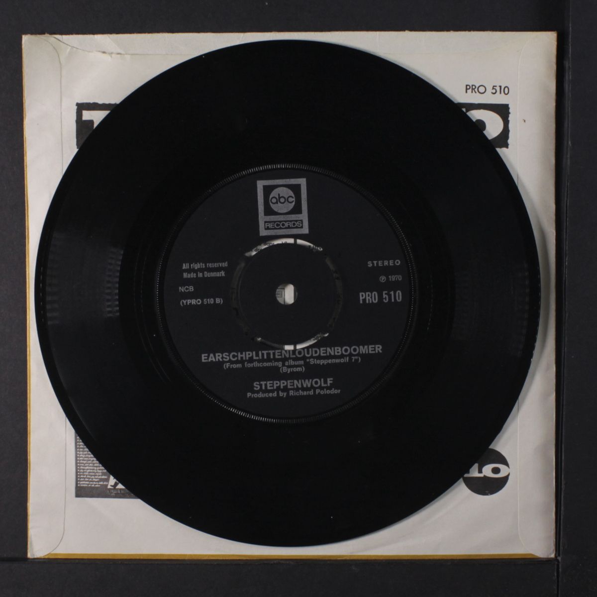who need ya / earschplttenloudenboomer by STEPPENWOLF