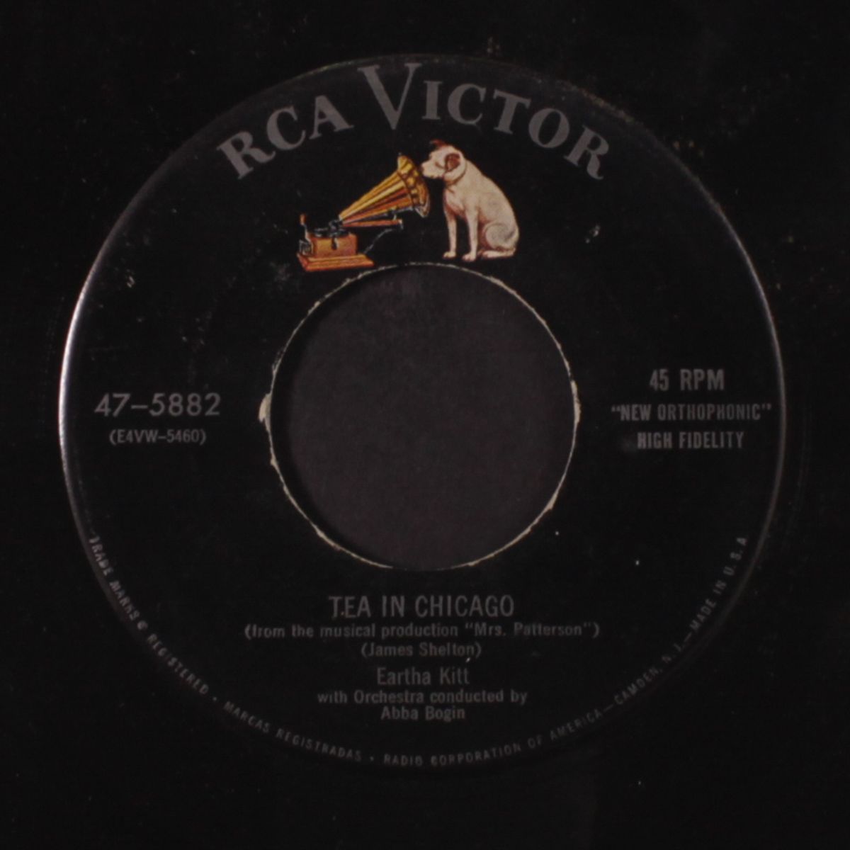 tea in chicago / if i was a boy by EARTHA KITT