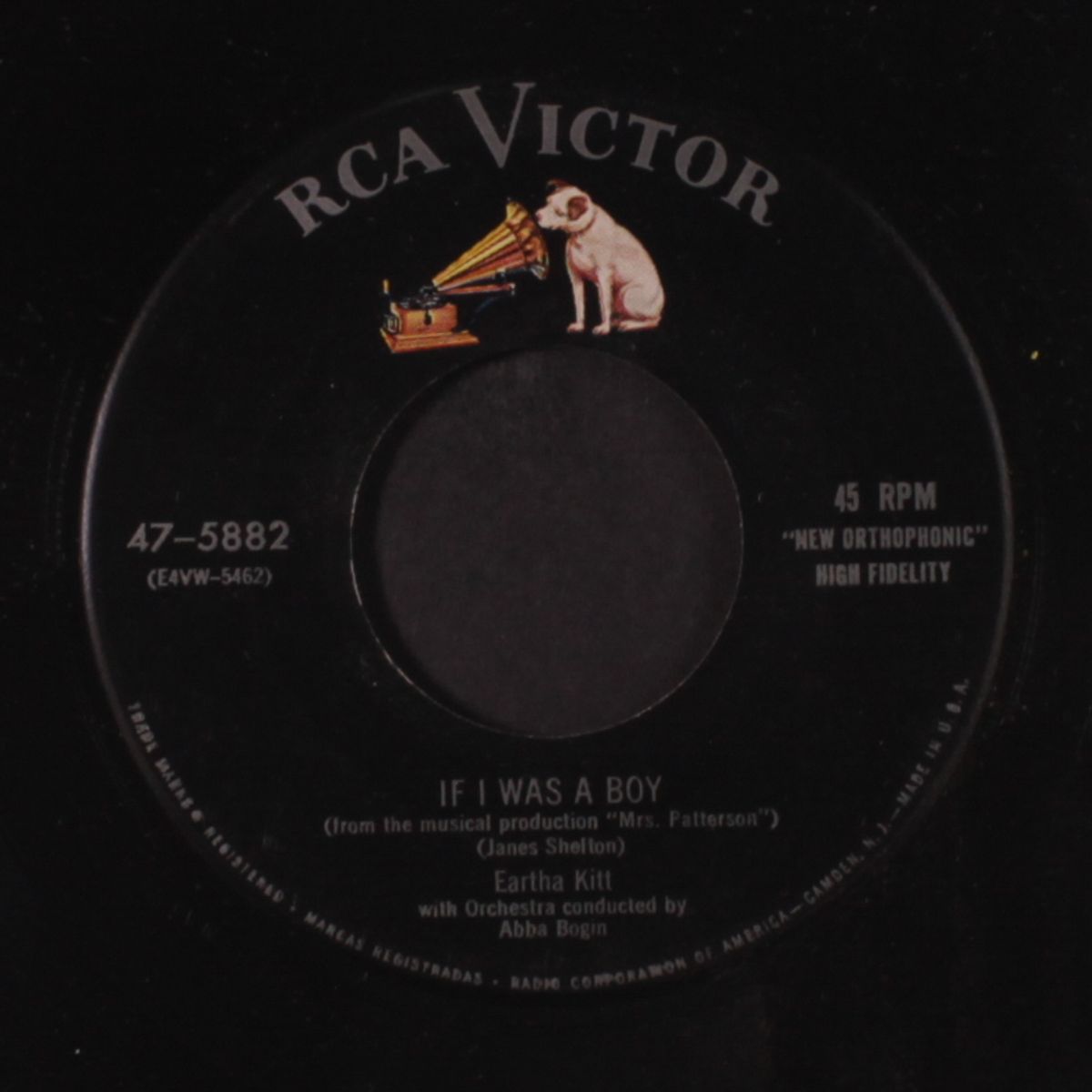 tea in chicago / if i was a boy by EARTHA KITT