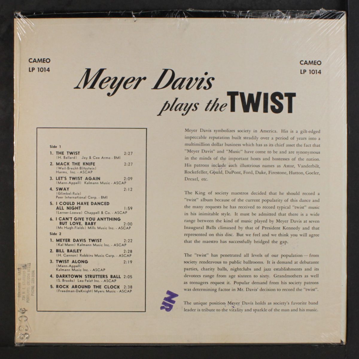 plays the twist by MEYER DAVIS