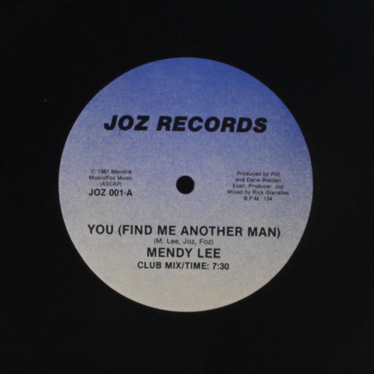 you (find me another man) by MENDY LEE