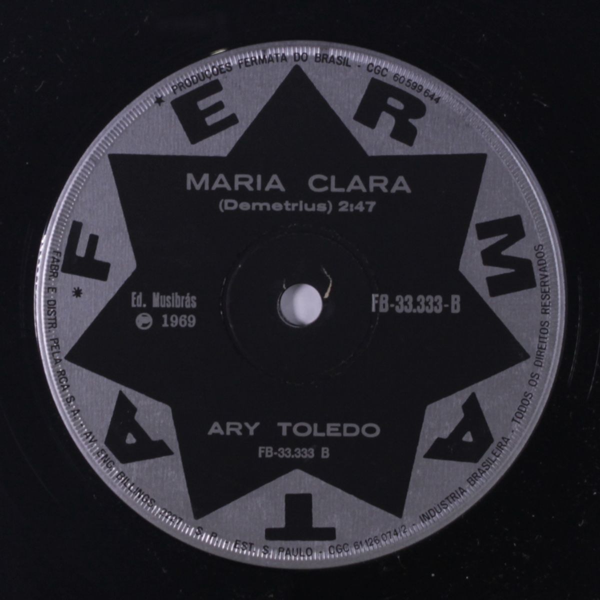 o que sera que as outras tem que a linda nao tem / maria clara by ARY TOLEDO