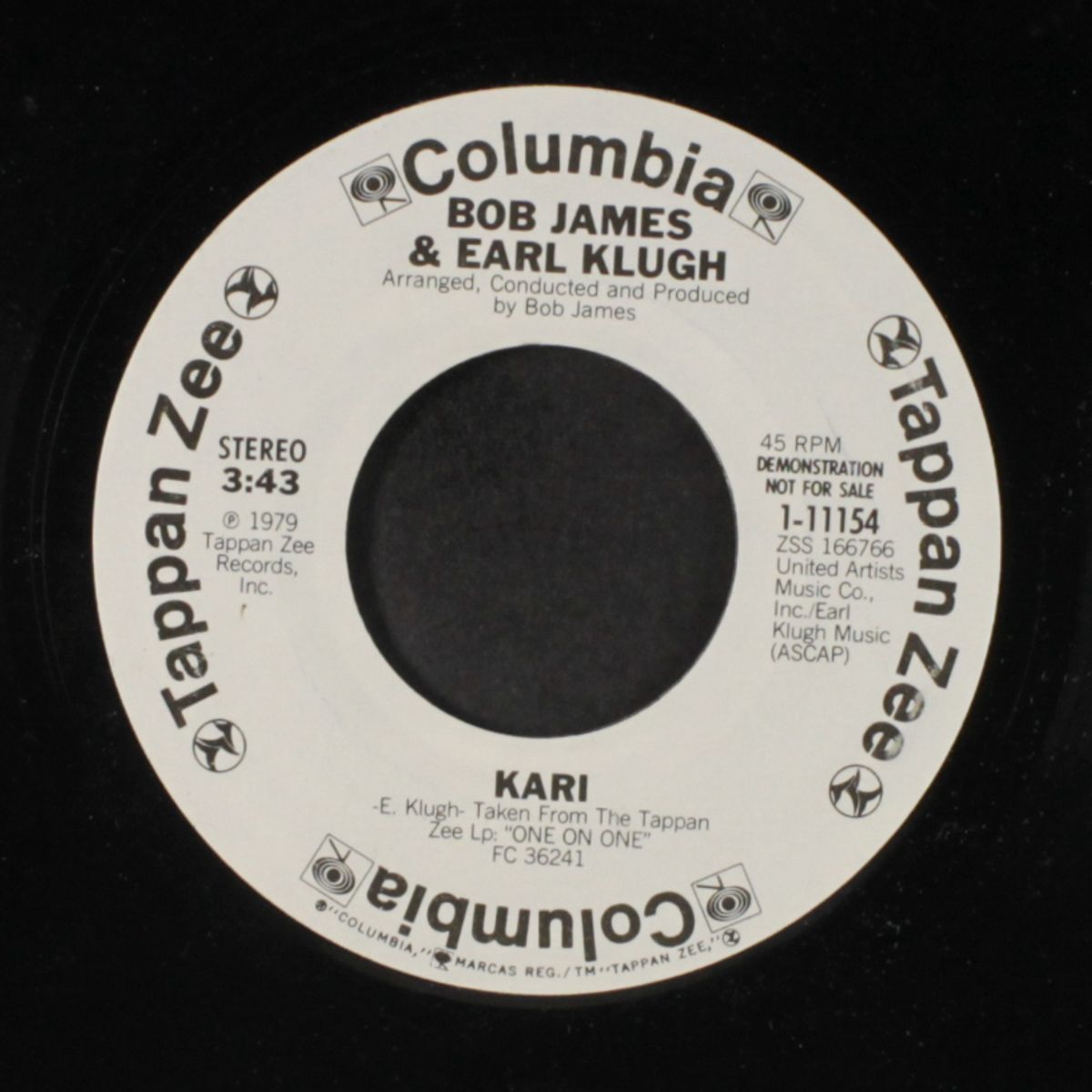 kari by BOB JAMES & EARL KLUGH