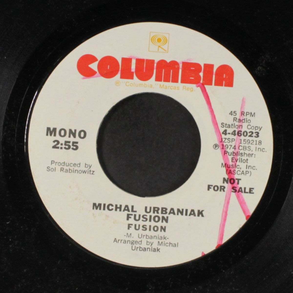 fusion / mono by MICHAEL URBANIAK FUSION