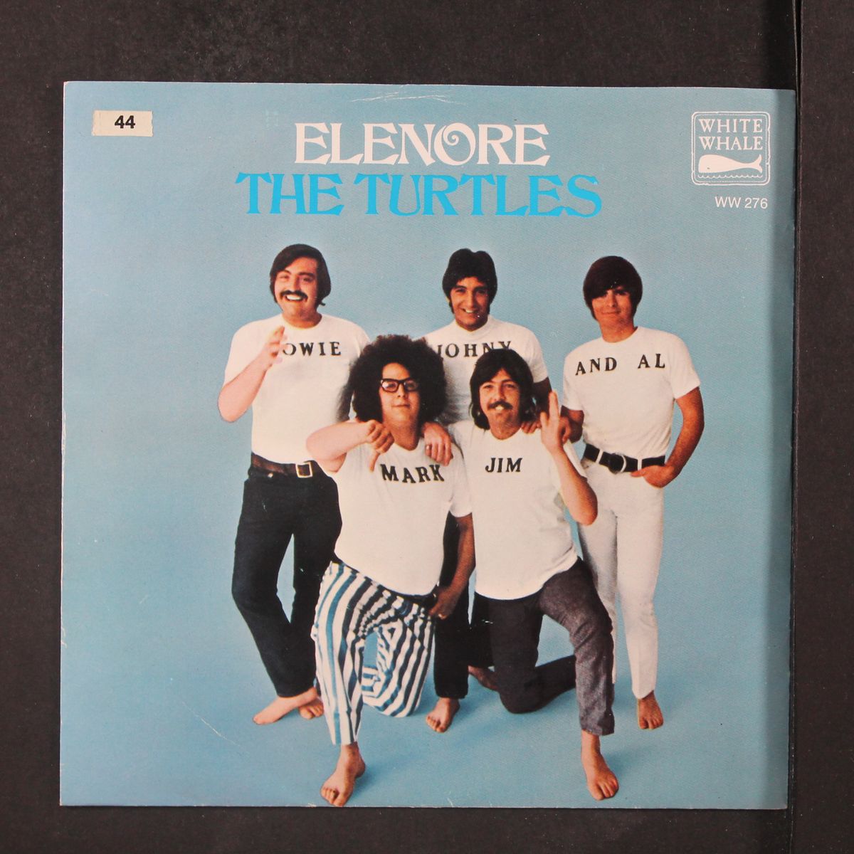 elenore / surfer dan by TURTLES