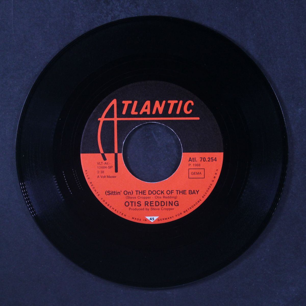 (sittin' on) the dock of the bay by OTIS REDDING