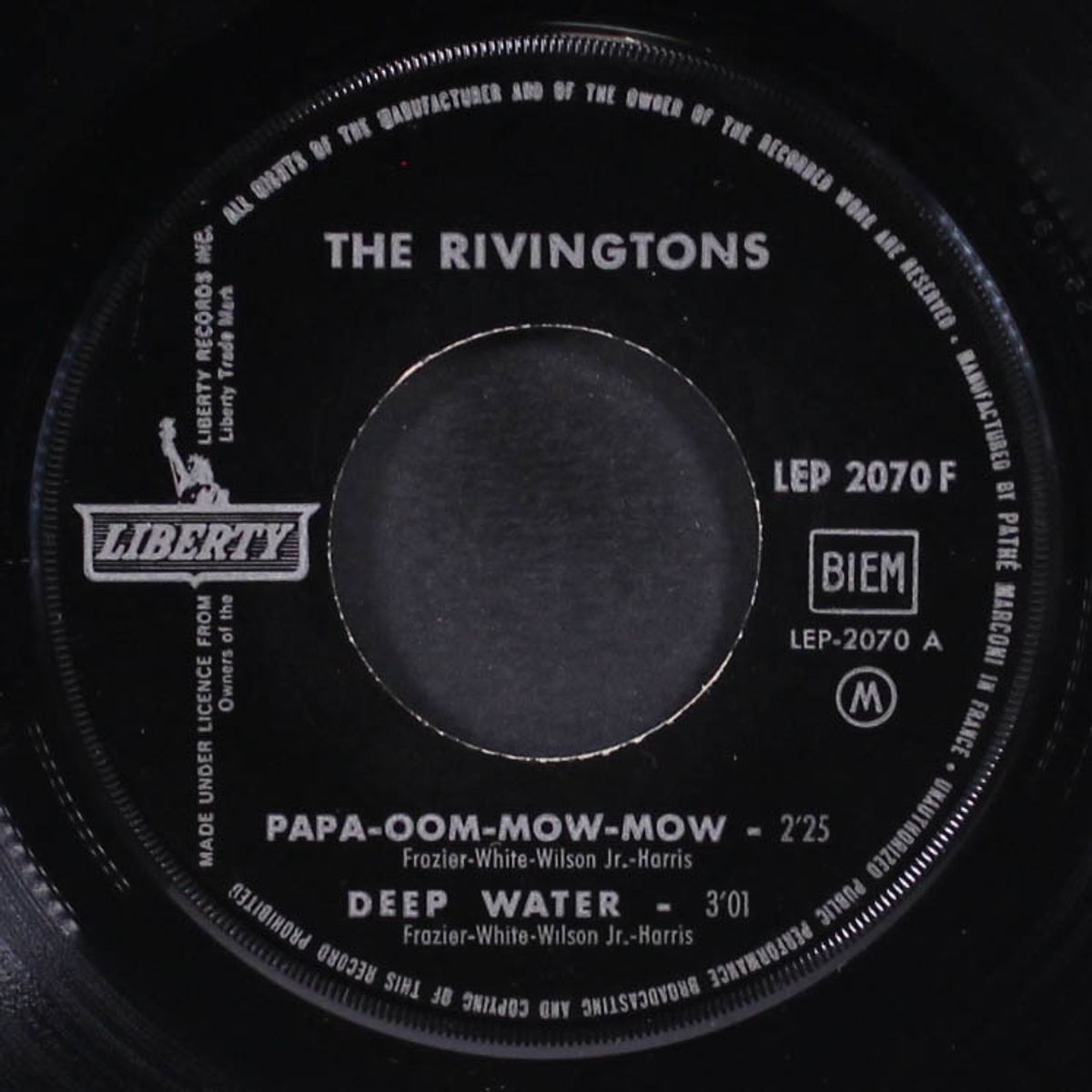 pappa-oom-mow-mow by RIVINGTONS