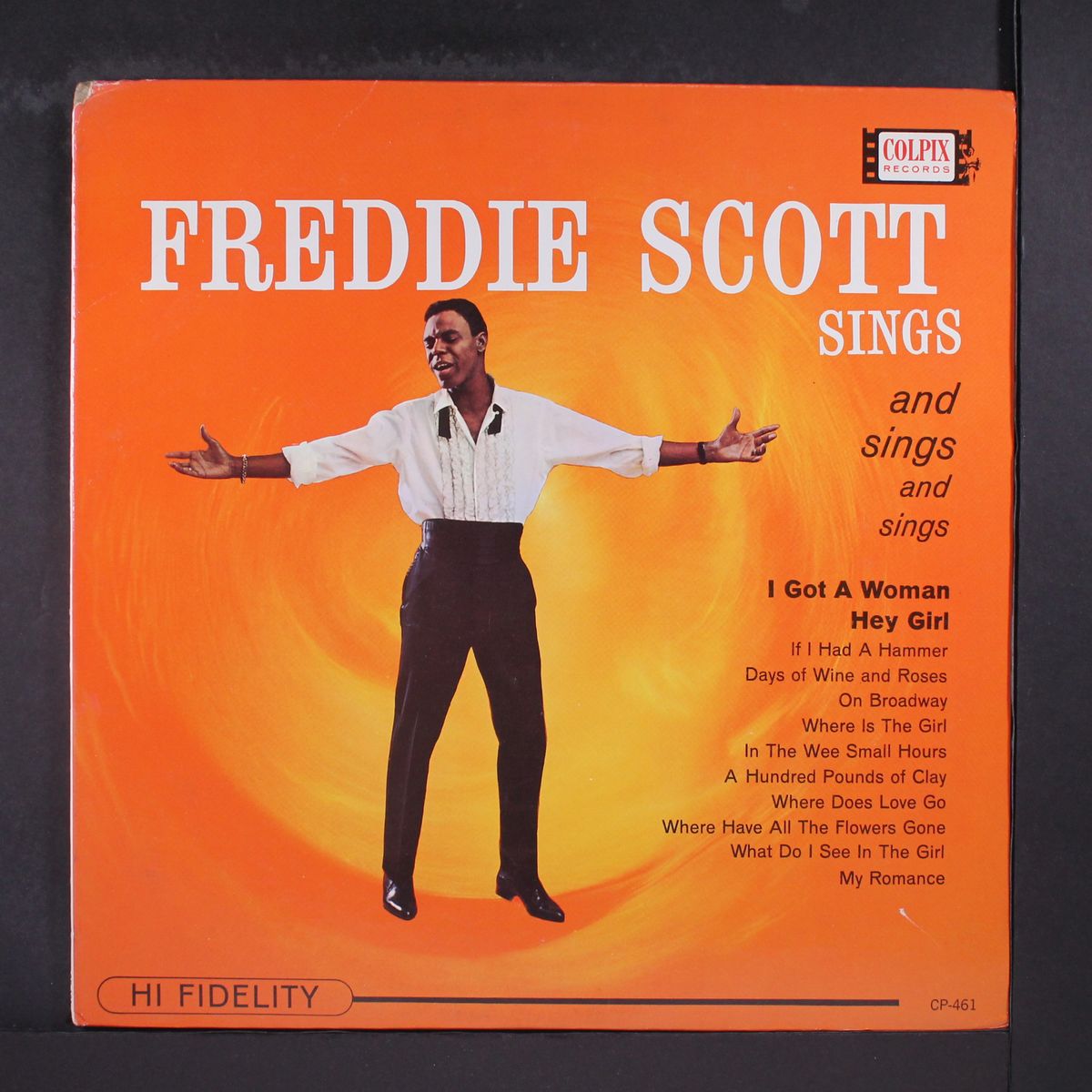 sings by FREDDIE SCOTT