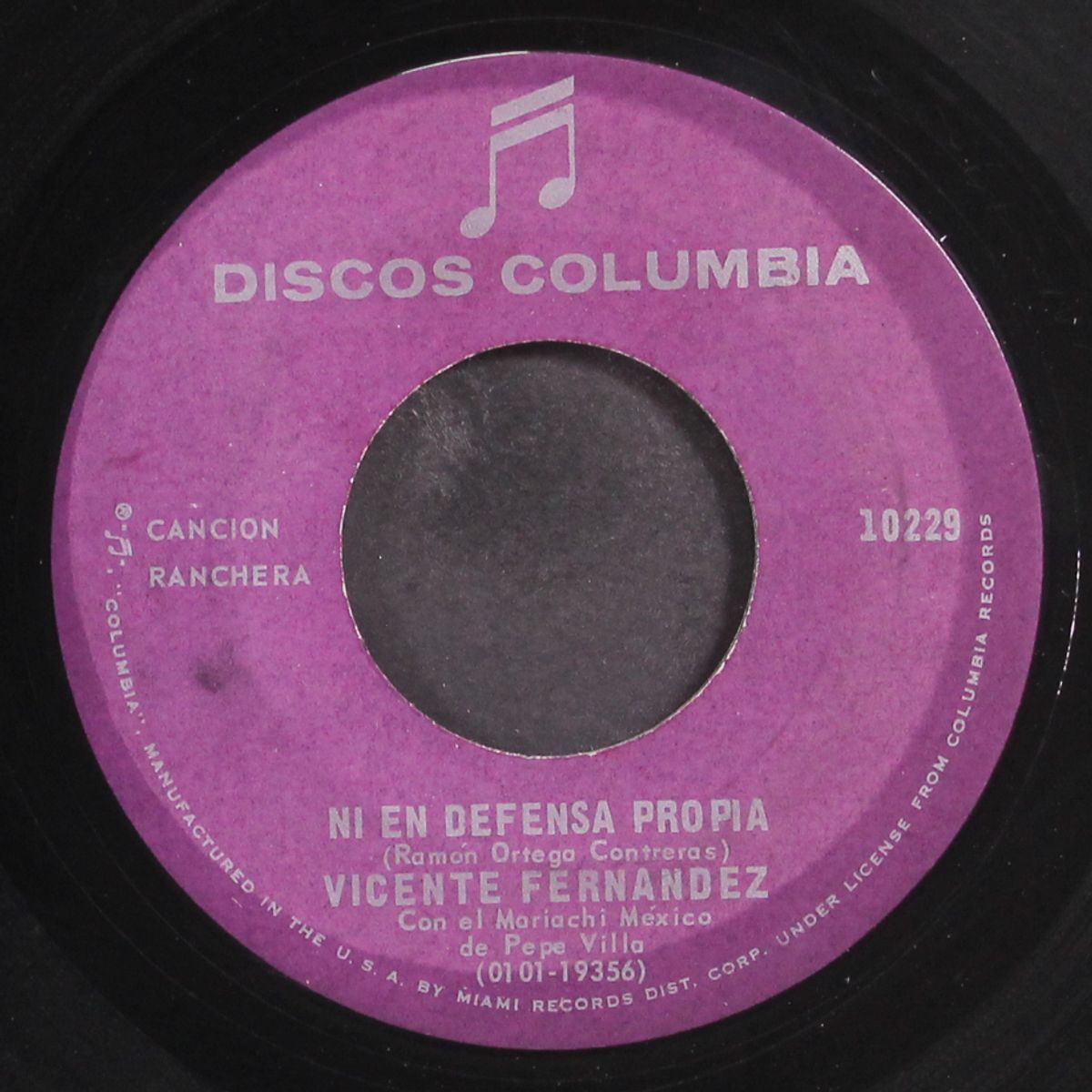 alma rota by VICENTE FERNANDEZ