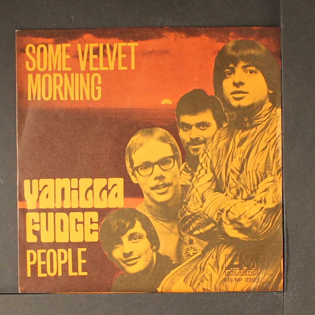 some velvet morning / people by VANILLA FUDGE