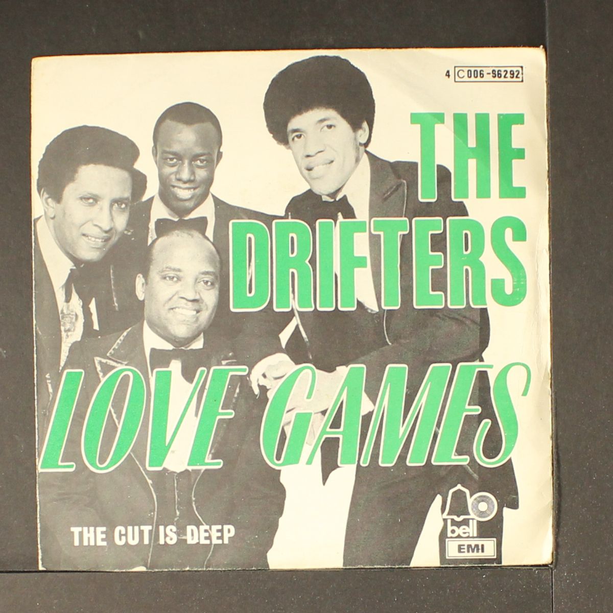 love games by DRIFTERS