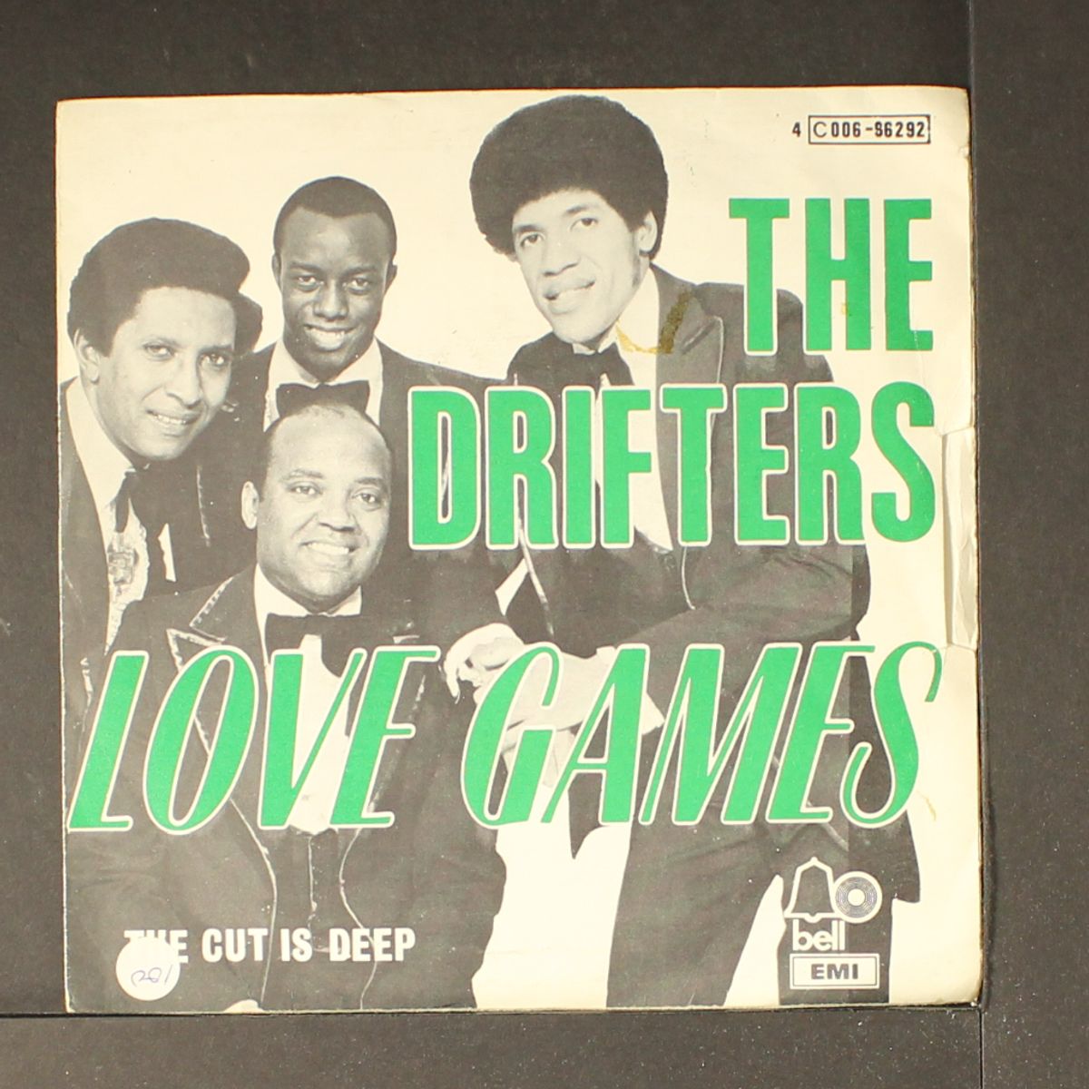 love games by DRIFTERS