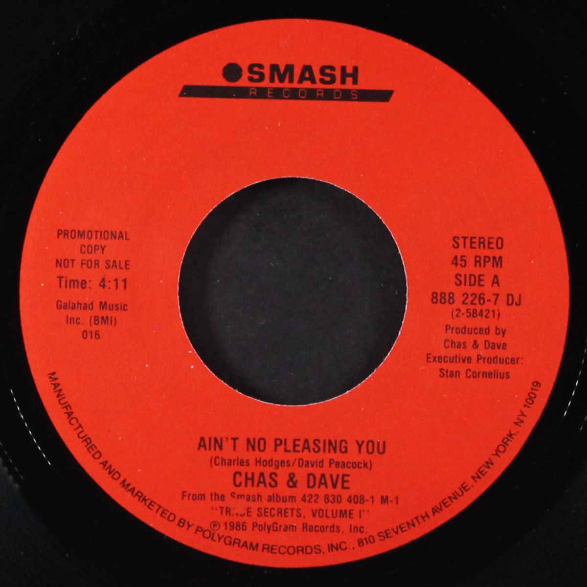 ain't no pleasing you by CHAS & DAVE