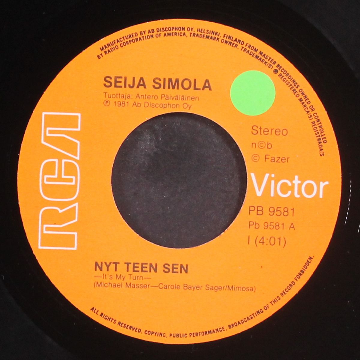 nyt teen sen by SEIJA SIMOLA