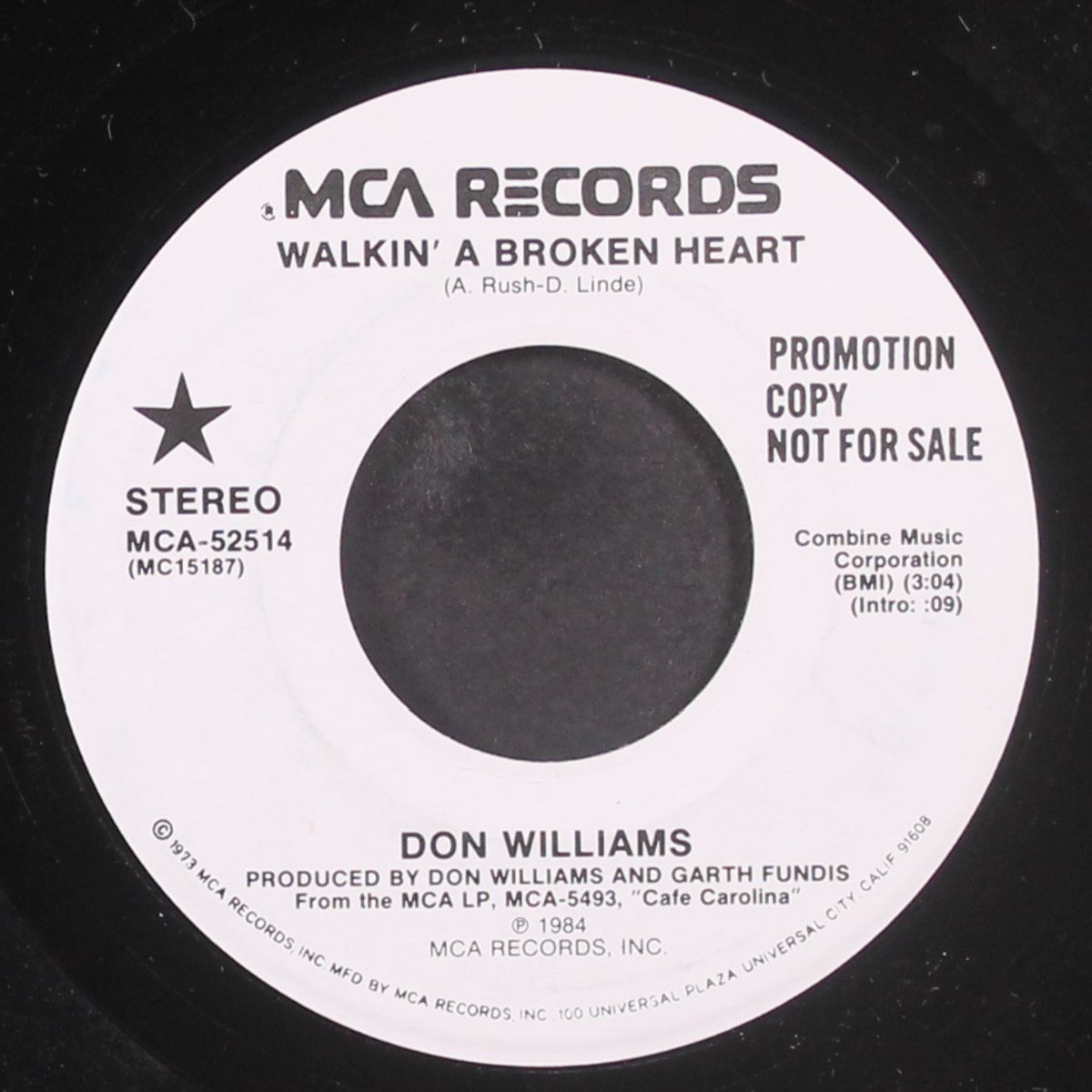 walkin' a broken heart / same by DON WILLIAMS