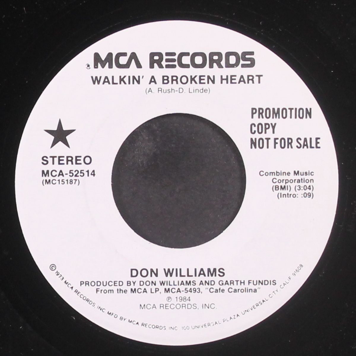 walkin' a broken heart / same by DON WILLIAMS