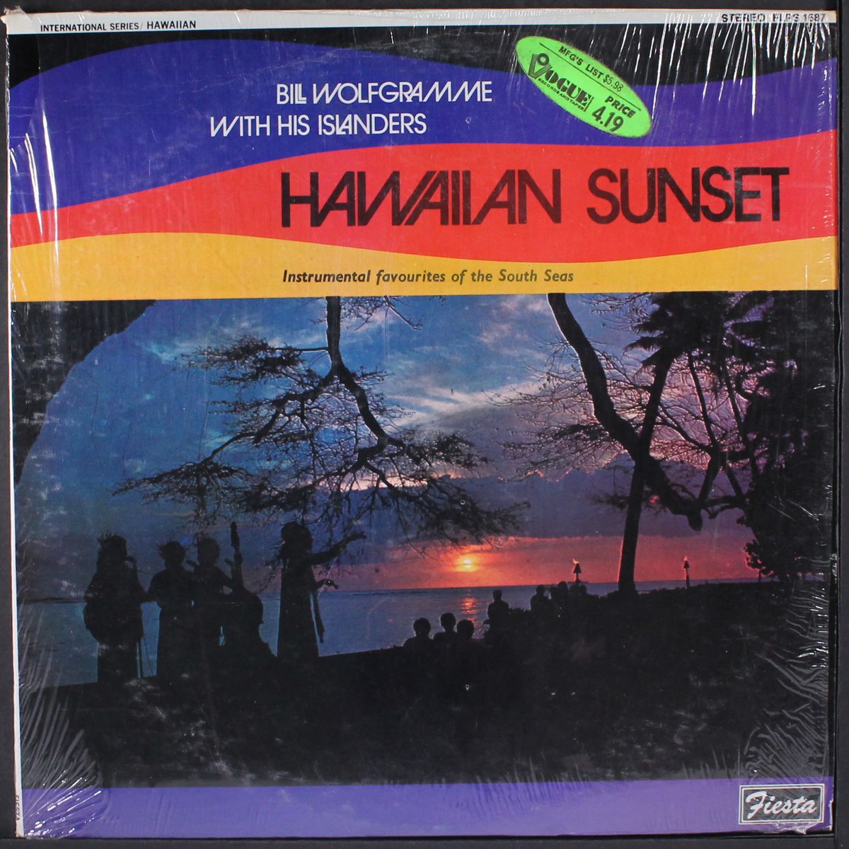 hawaiian sunset by BILL WOLFGRAMME & ISLANDERS