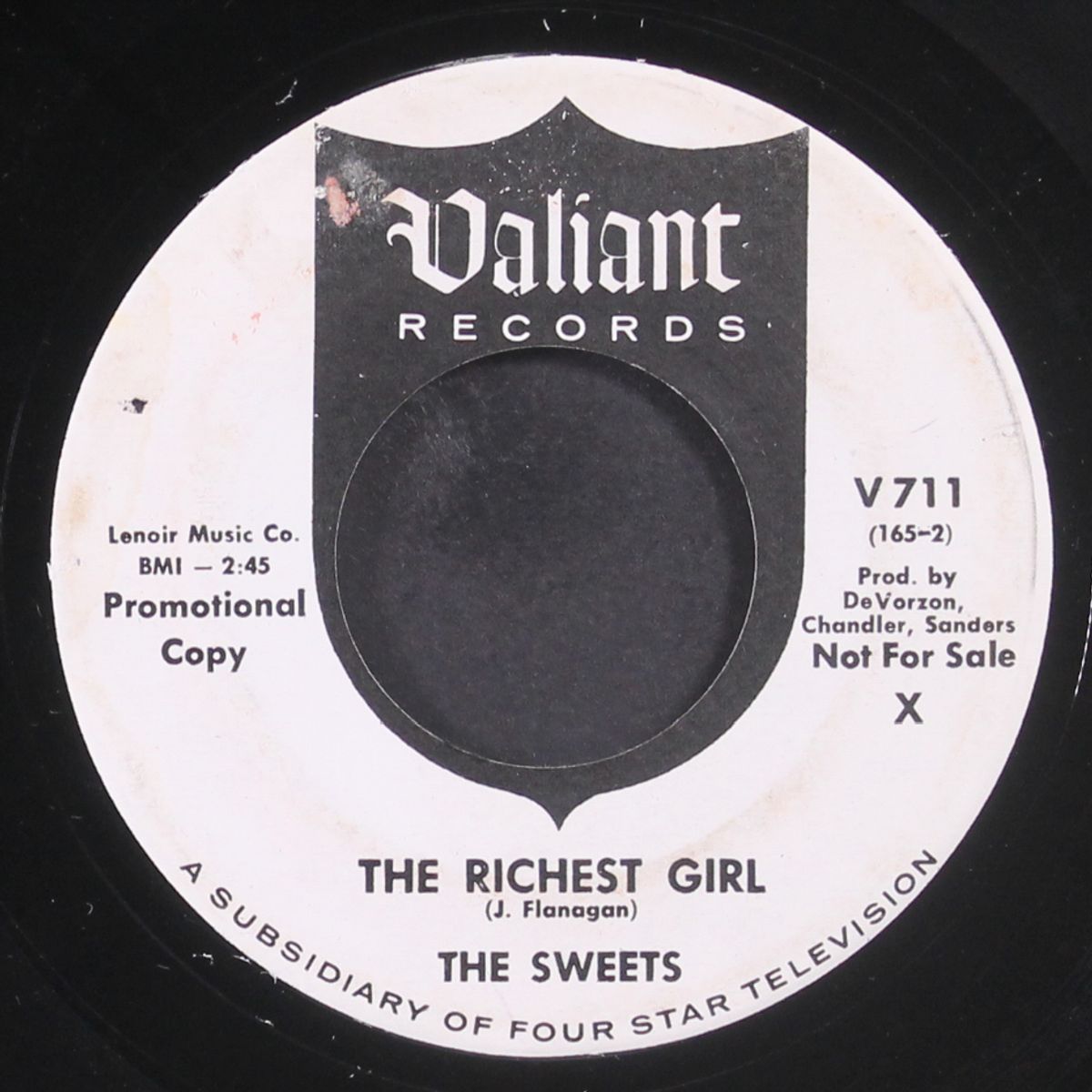 mama saw me / the richest girl by SWEETS