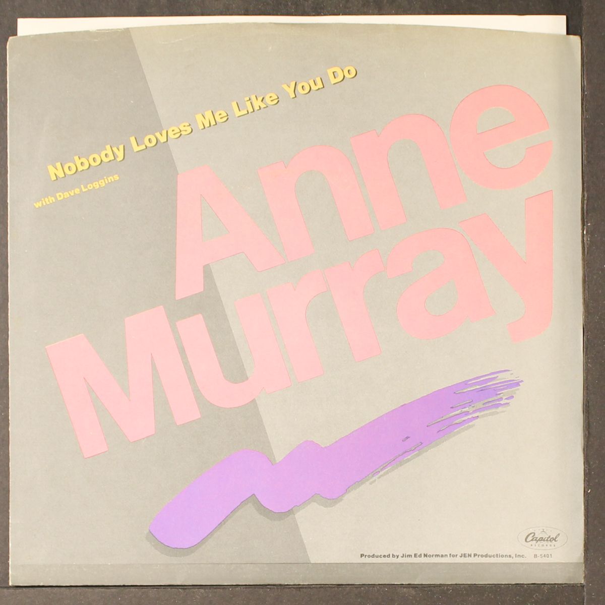 nobody loves me like you do by ANNE MURRAY