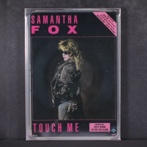 SAMANTHA FOX