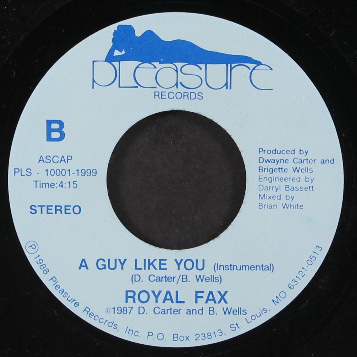 a guy like you / instro by ROYAL FAX