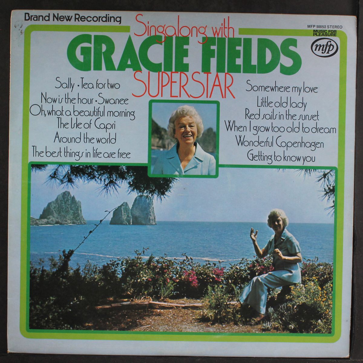 singalong with by GRACIE FIELDS