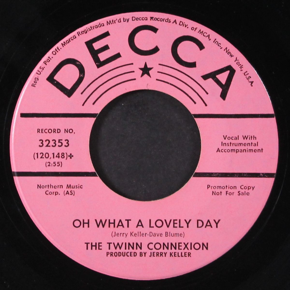 sixth ave stroll / oh what a lovely day by TWINN CONNEXION