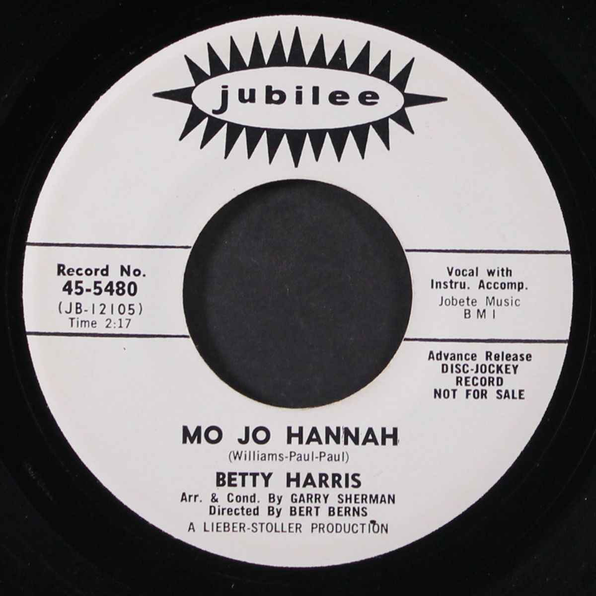 mo jo hannah / now is the hour by BETTY HARRIS