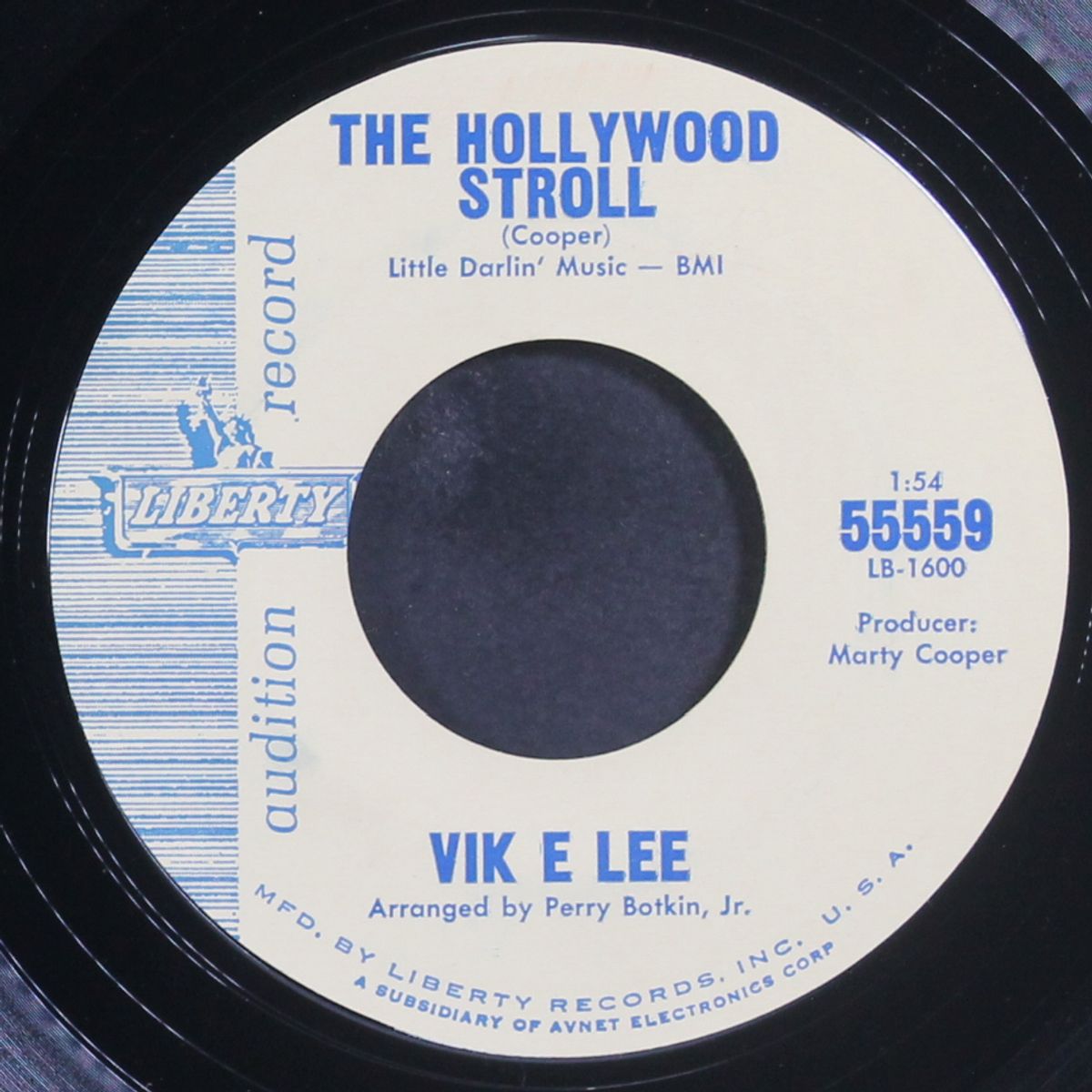 the hollywood stroll / a you're adorable by VIK E LEE