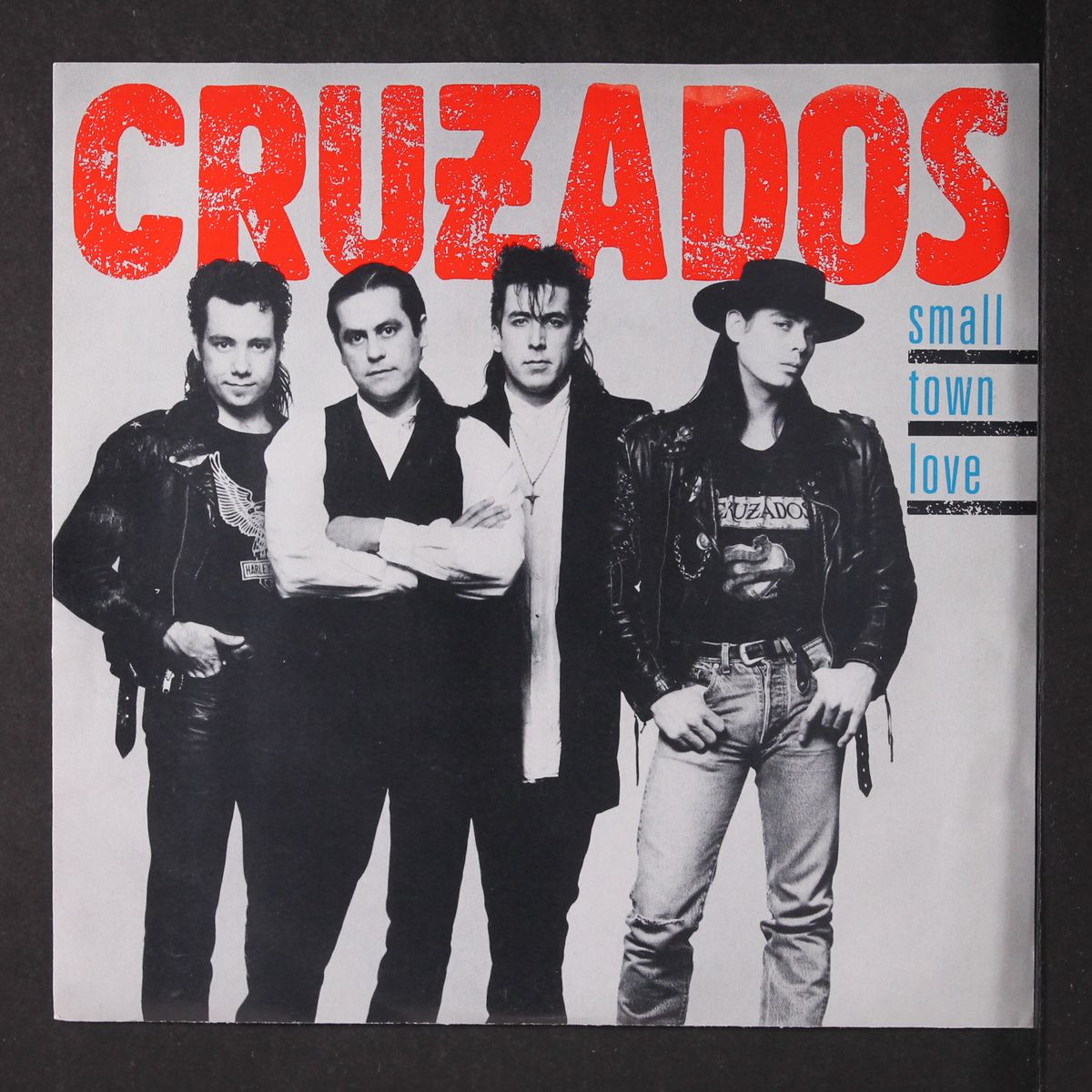 small town love by CRUZADOS